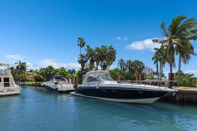 1090 NE 84th St, Miami, FL 33138