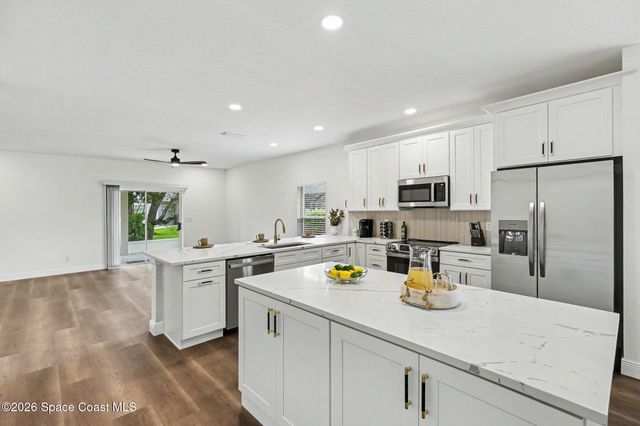 982 Villa Drive, Melbourne, FL 32940