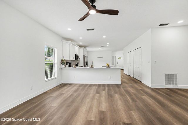 982 Villa Drive, Melbourne, FL 32940