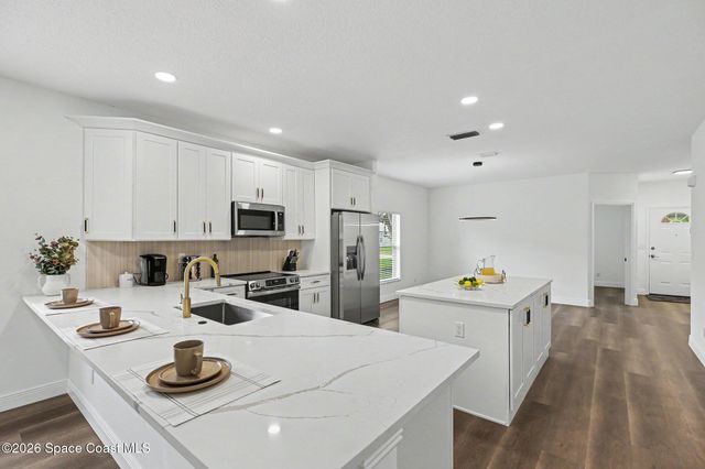 982 Villa Drive, Melbourne, FL 32940