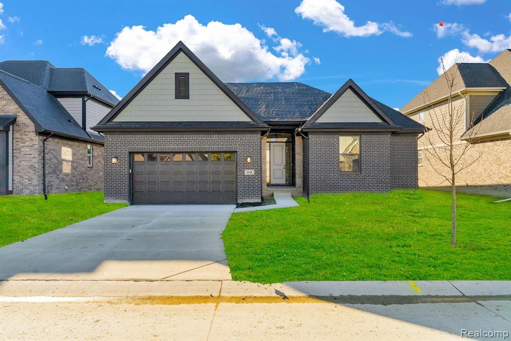 4108 Blossom Drive, Sterling Heights, MI 48314