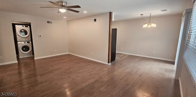 1907 Stonegate Ln 1907, Stanhope Boro, NJ 07874