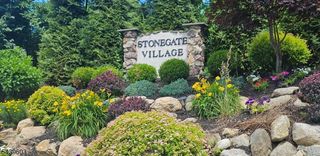 1907 Stonegate Ln 1907, Stanhope Boro, NJ 07874