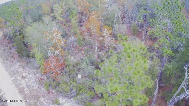 307 LEMON Street, Interlachen, FL 32148