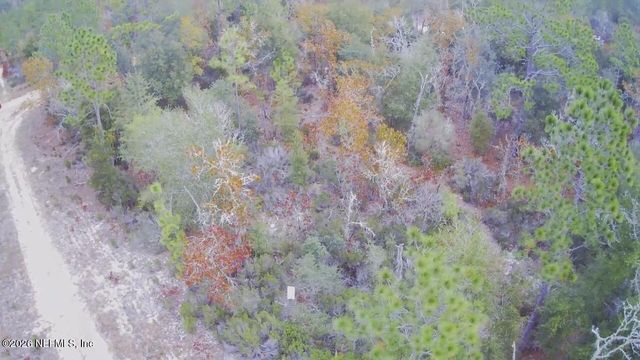 307 LEMON Street, Interlachen, FL 32148