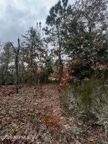 307 LEMON Street, Interlachen, FL 32148