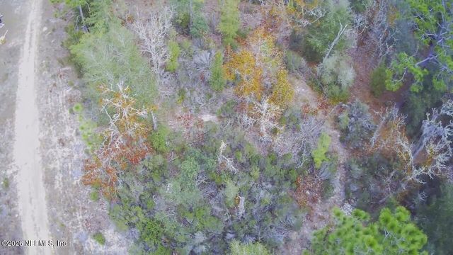 307 LEMON Street, Interlachen, FL 32148