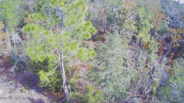 307 LEMON Street, Interlachen, FL 32148