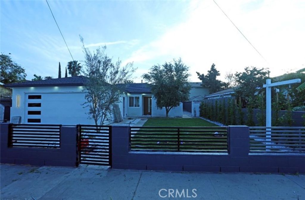 9010 Margaret, Downey, CA 90241