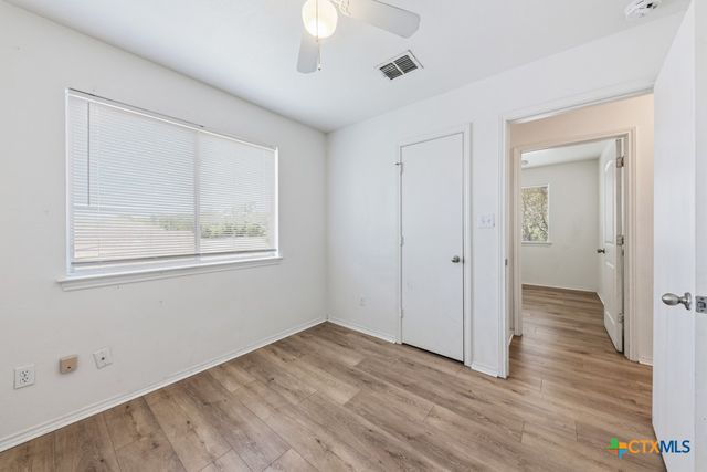 527 Roosevelt Drive, Seguin, TX 78155