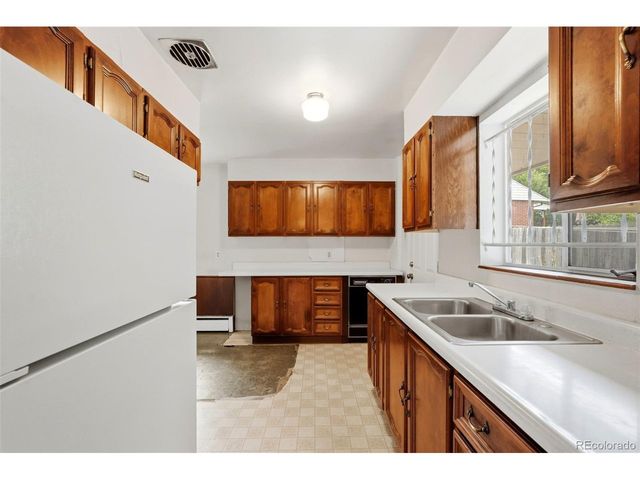 5760 E Floyd Ave, Denver, CO 80222