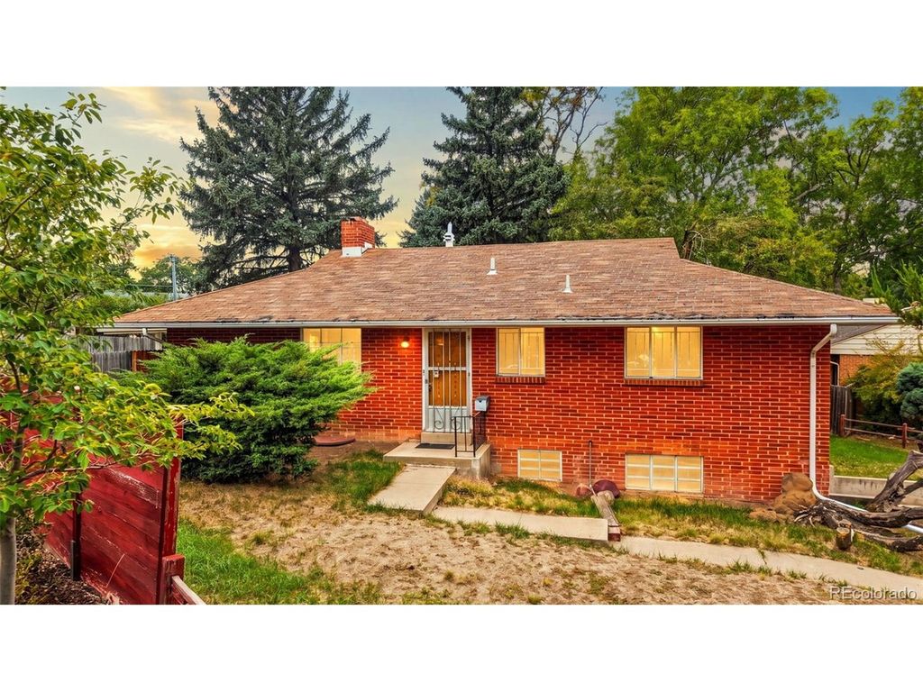 5760 E Floyd Ave, Denver, CO 80222