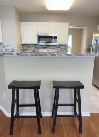 294 Lazelle Place Lane, Lewis Center, OH 43035