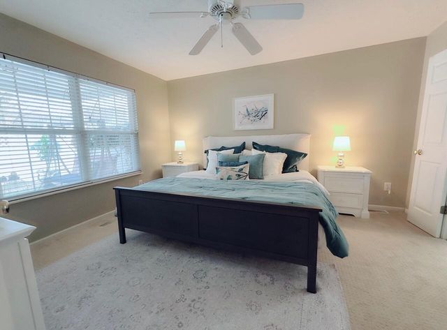 294 Lazelle Place Lane, Lewis Center, OH 43035