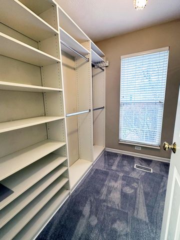 294 Lazelle Place Lane, Lewis Center, OH 43035