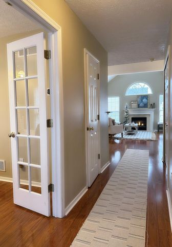 294 Lazelle Place Lane, Lewis Center, OH 43035