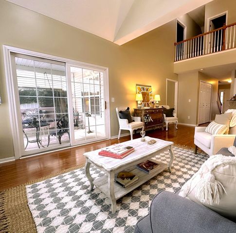 294 Lazelle Place Lane, Lewis Center, OH 43035