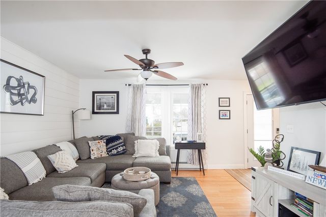 88 Kay Street, Newport, RI 02840