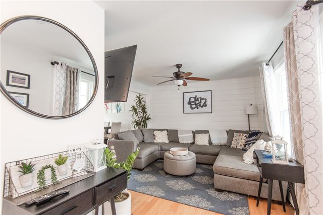 88 Kay Street, Newport, RI 02840