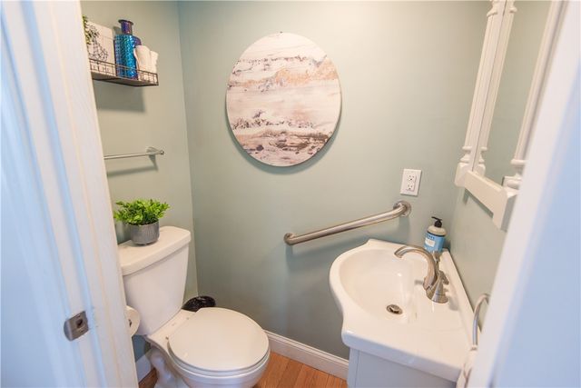 88 Kay Street, Newport, RI 02840