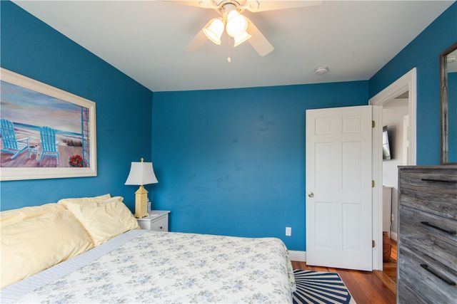 88 Kay Street, Newport, RI 02840