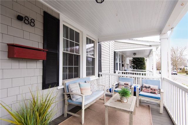 88 Kay Street, Newport, RI 02840