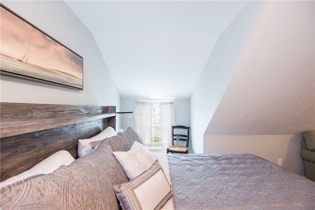 88 Kay Street, Newport, RI 02840