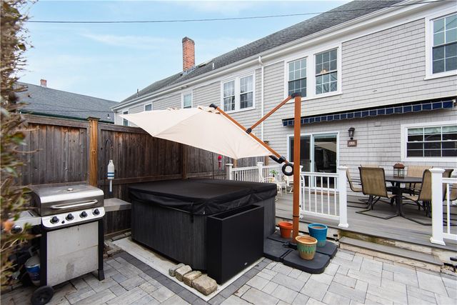 88 Kay Street, Newport, RI 02840