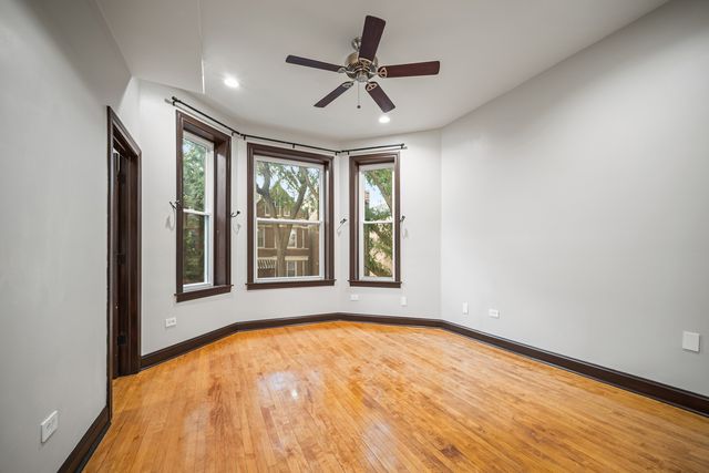 2737 W 22nd Place 2, Chicago, IL 60608