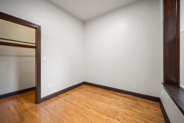 2737 W 22nd Place 2, Chicago, IL 60608