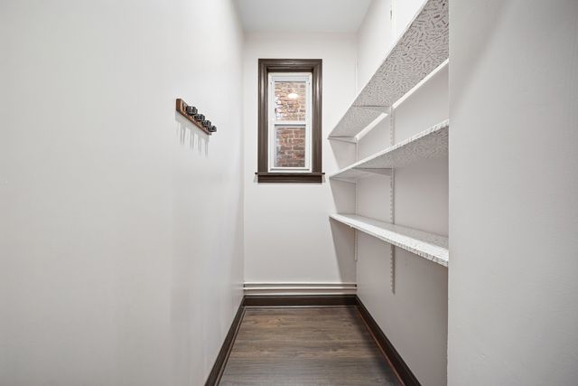 2737 W 22nd Place 2, Chicago, IL 60608