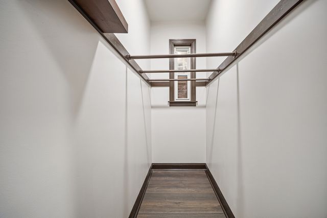 2737 W 22nd Place 2, Chicago, IL 60608