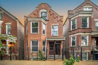 2737 W 22nd Place 2, Chicago, IL 60608