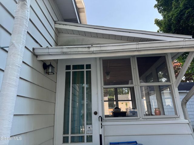 9 Buell Street, Albany, NY 12206
