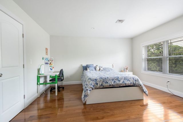 257 Prospect St, Auburn, MA 01501