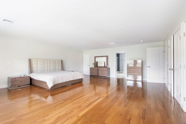 257 Prospect St, Auburn, MA 01501