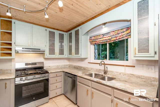 3124 Riviere Du Chien Loop, Mobile, AL 36693