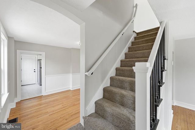 2201 N LOCUST ST, Wilmington, DE 19802