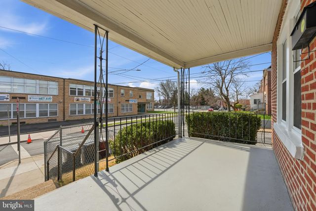 2201 N LOCUST ST, Wilmington, DE 19802