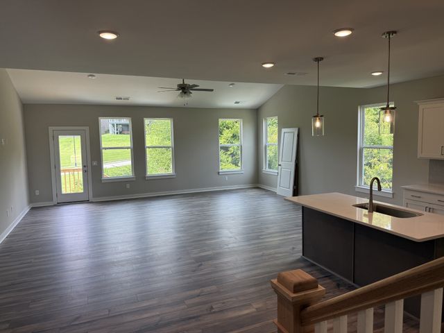 3322 Parmenter Street, Columbia, TN 38401