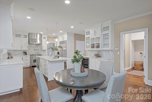 409 Running Horse Lane, Waxhaw, NC 28173