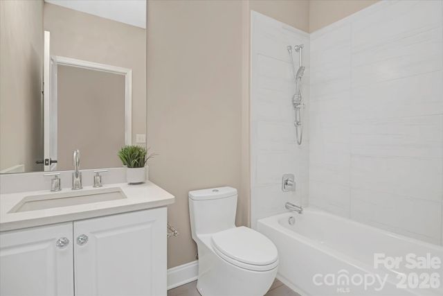 409 Running Horse Lane, Waxhaw, NC 28173