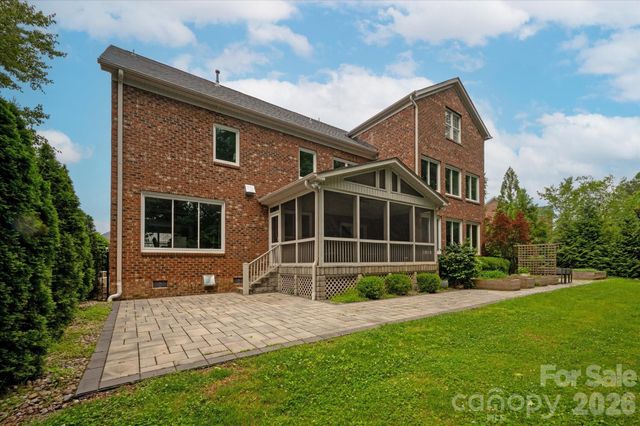 409 Running Horse Lane, Waxhaw, NC 28173