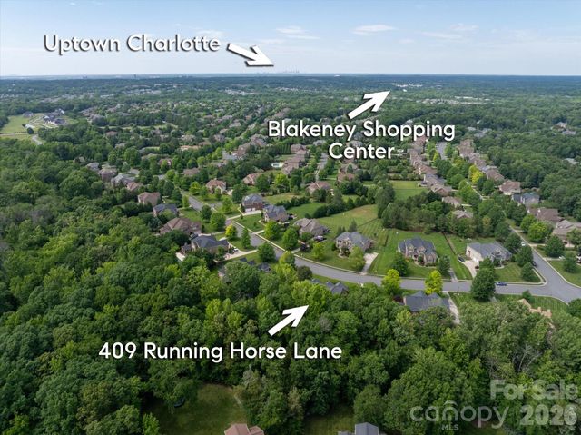 409 Running Horse Lane, Waxhaw, NC 28173