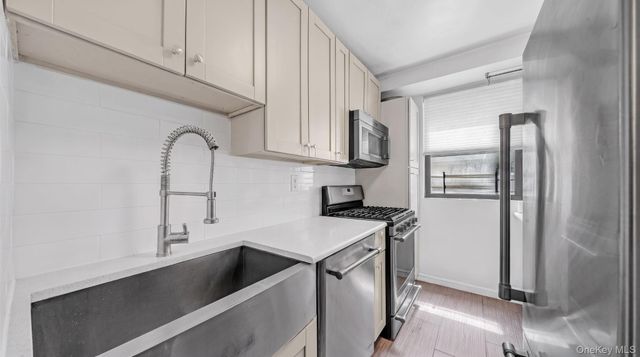 4901 Henry Hudson Parkway W 6E, Bronx, NY 10471