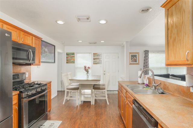 5707 Mason Oaks, Houston, TX 77085