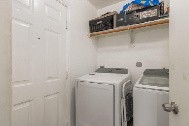 5707 Mason Oaks, Houston, TX 77085