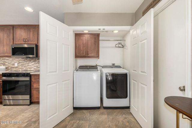 6722 N 78TH Place, Scottsdale, AZ 85250