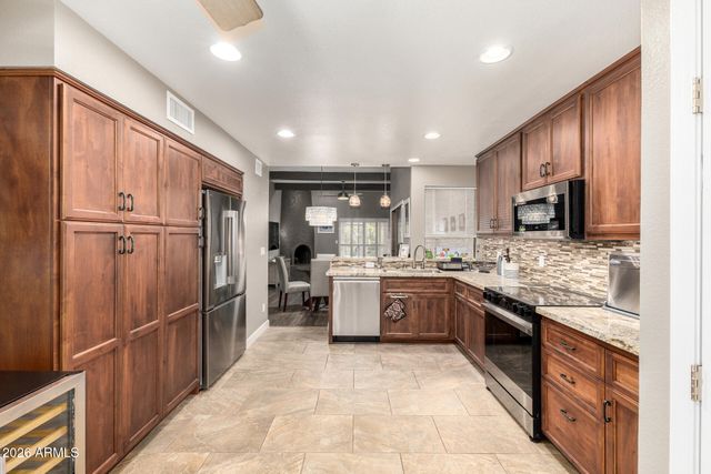 6722 N 78TH Place, Scottsdale, AZ 85250