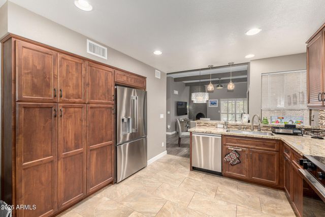 6722 N 78TH Place, Scottsdale, AZ 85250